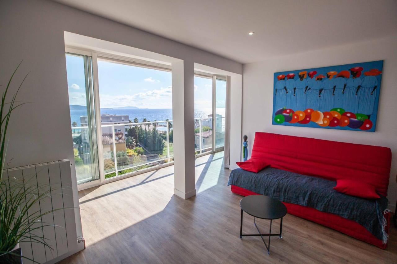 Tres Beau T2 Climatise Refait A Neuf, Vue Mer Panoramique Exceptionnelle A 120M A Pied De La Plage 拉西约塔 外观 照片